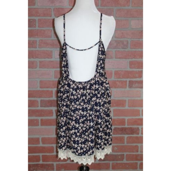 Tea n Rose Navy Blue Floral Dress w/ Open Back - Picture 2 of 7